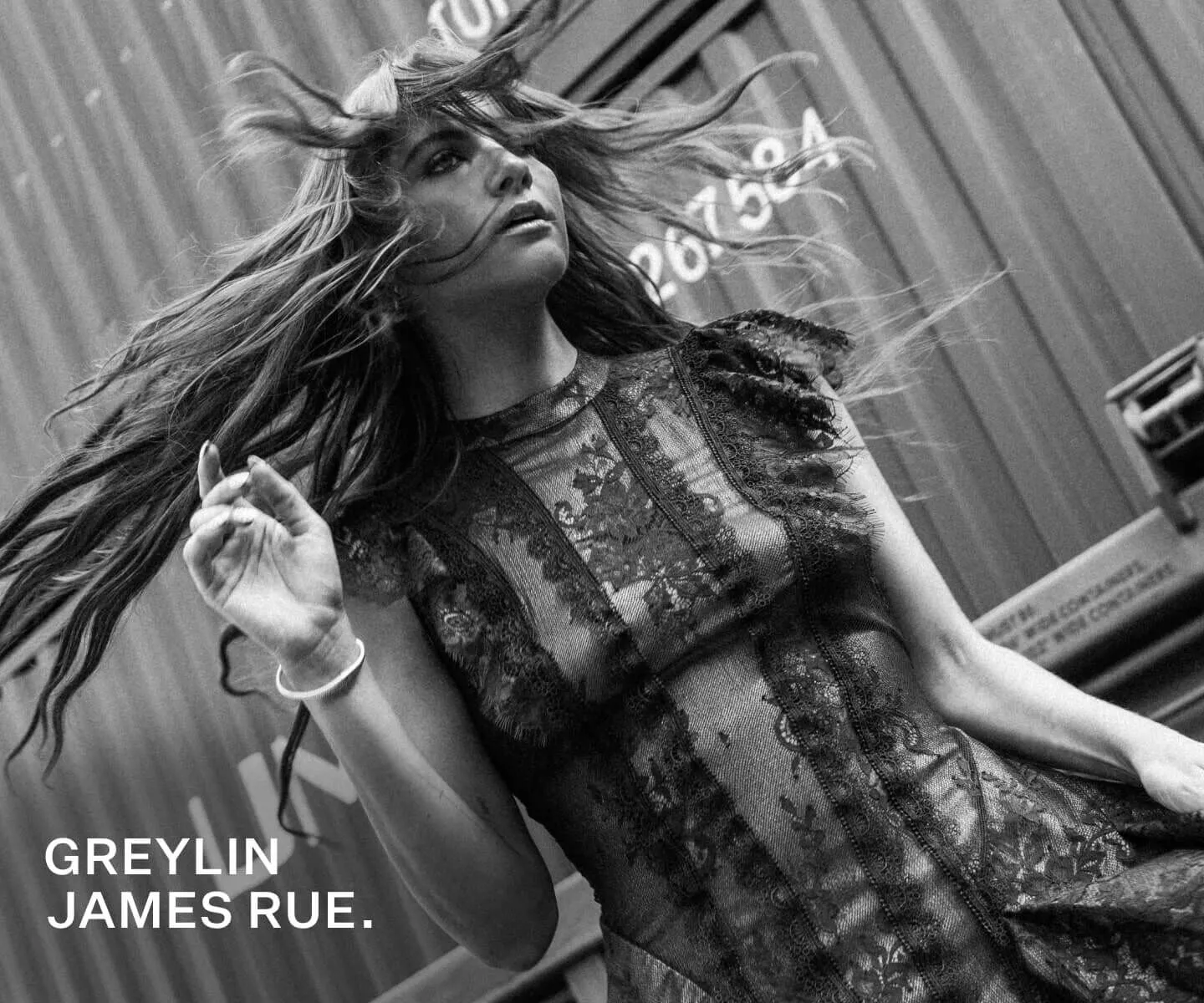 A profile shot of the frontsinger on stage.