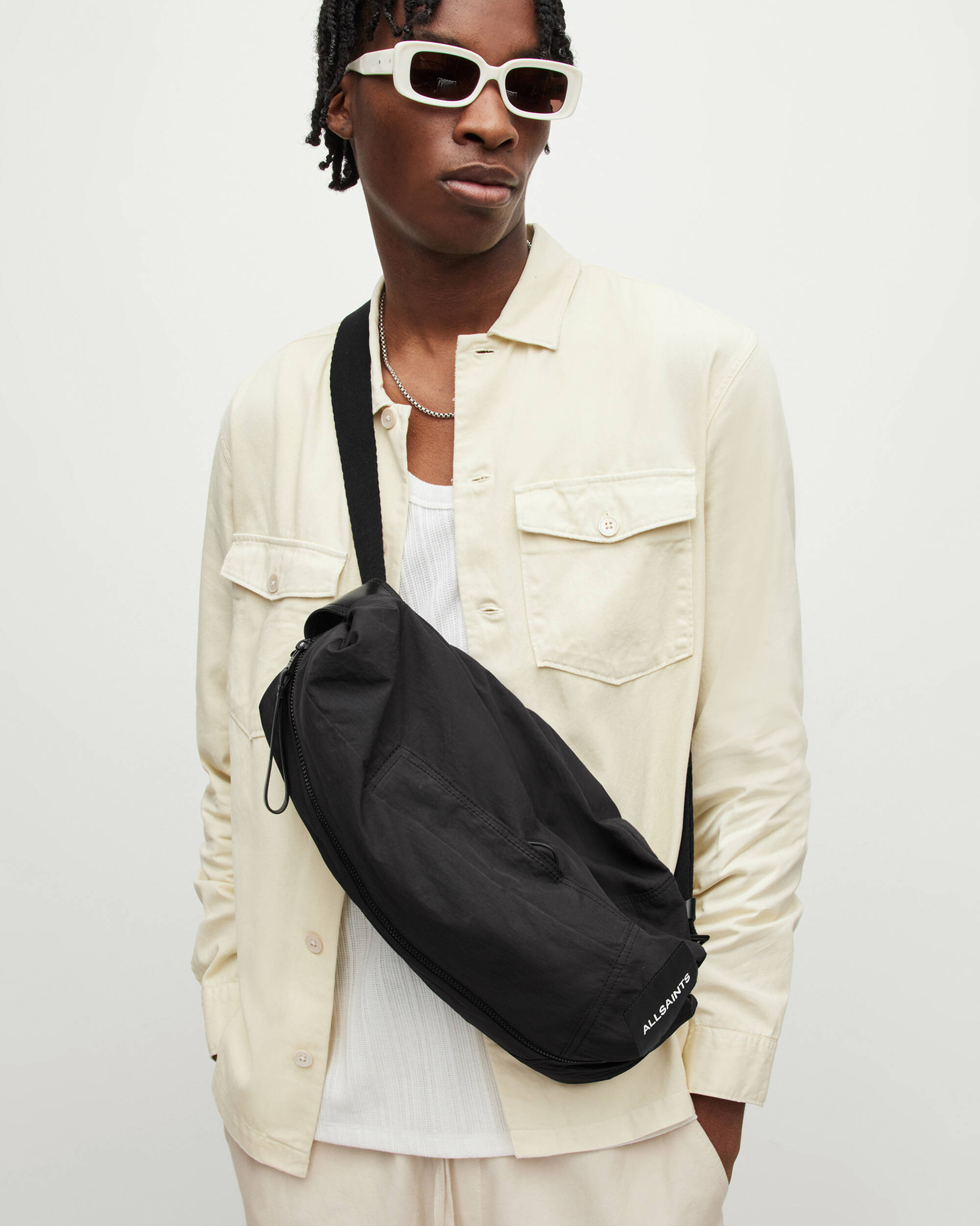 HIRO SLING BAG