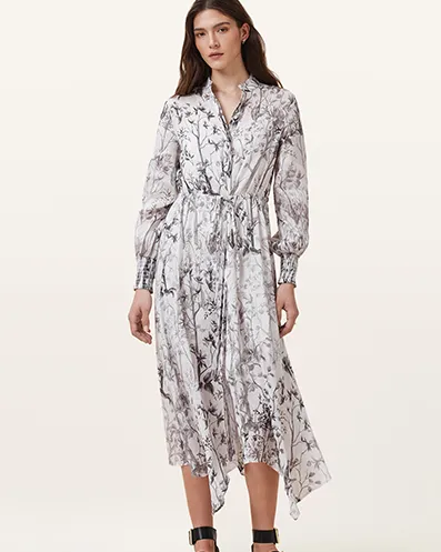 Shop the SKYLAR dress.